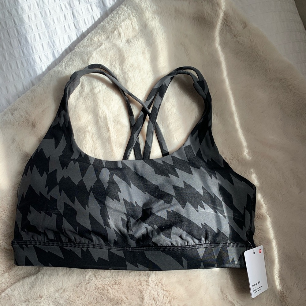 Lululemon Energy Bra, *new* with tags!